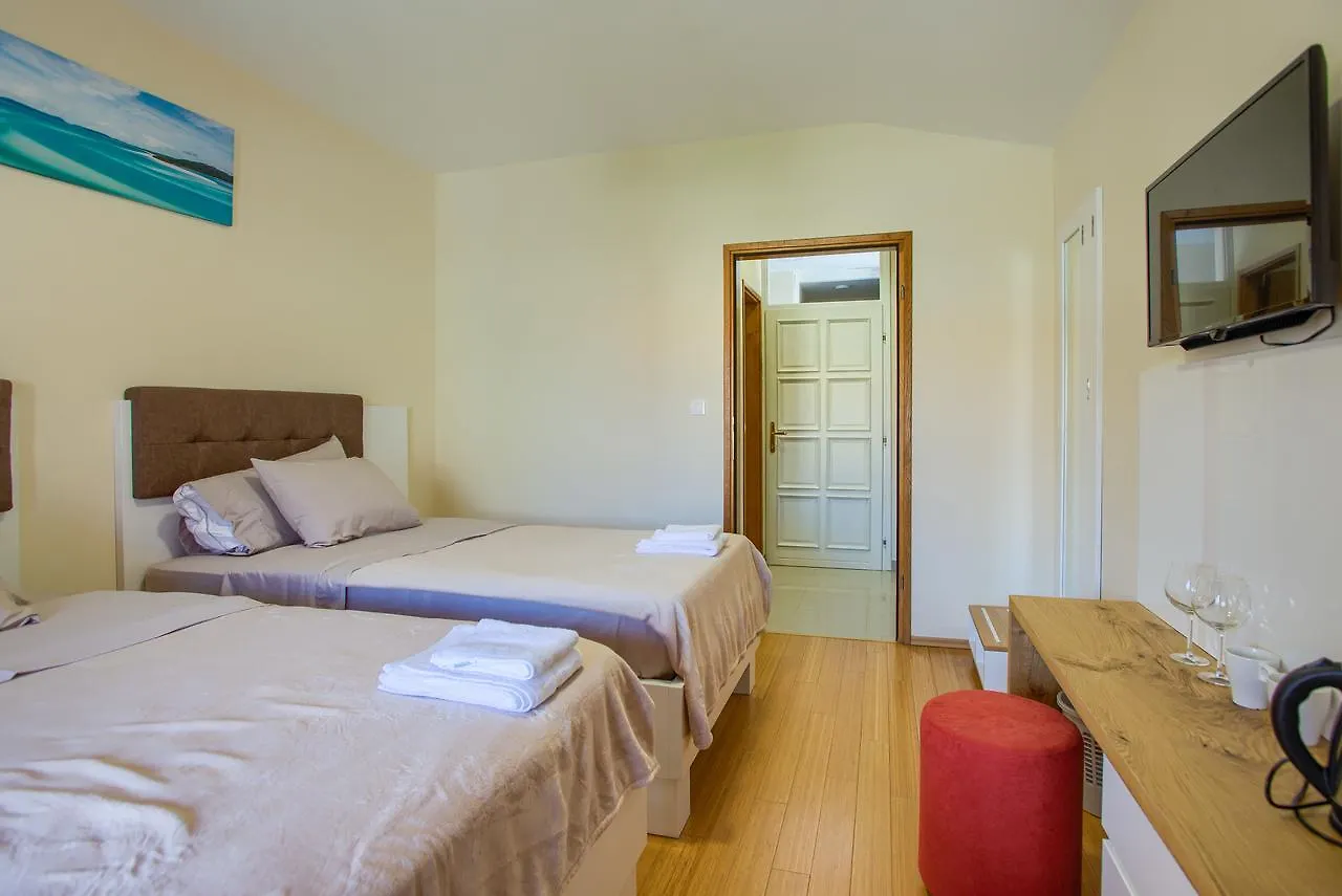 Hotel Livadic & Restaurant Liznjan