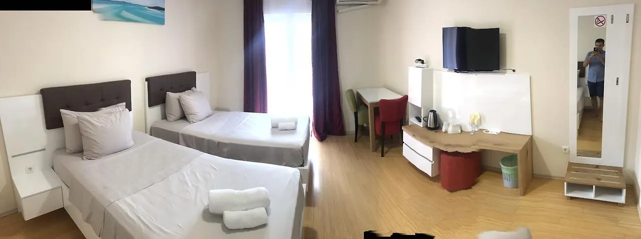 ***  Hotel Livadic & Restaurant Ližnjan Croazia